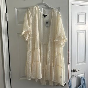 Torrid kimono size 1 NWT